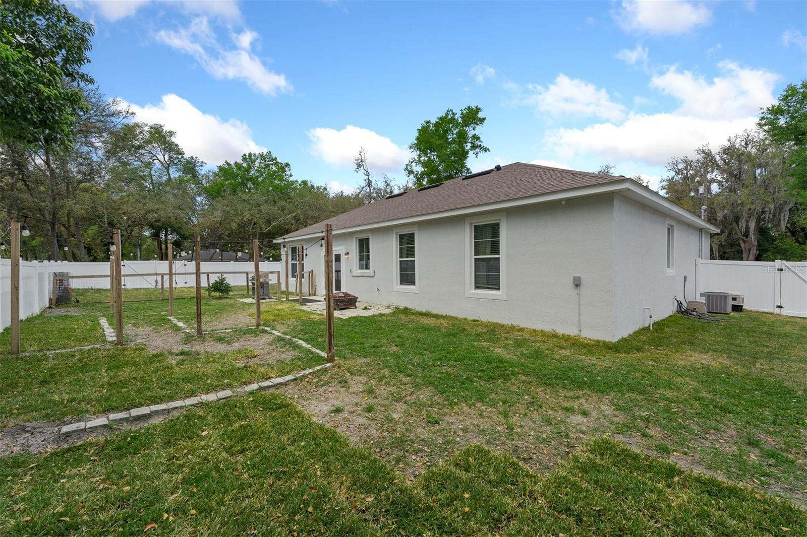 Image 34 of 42 For 1290 9th Street