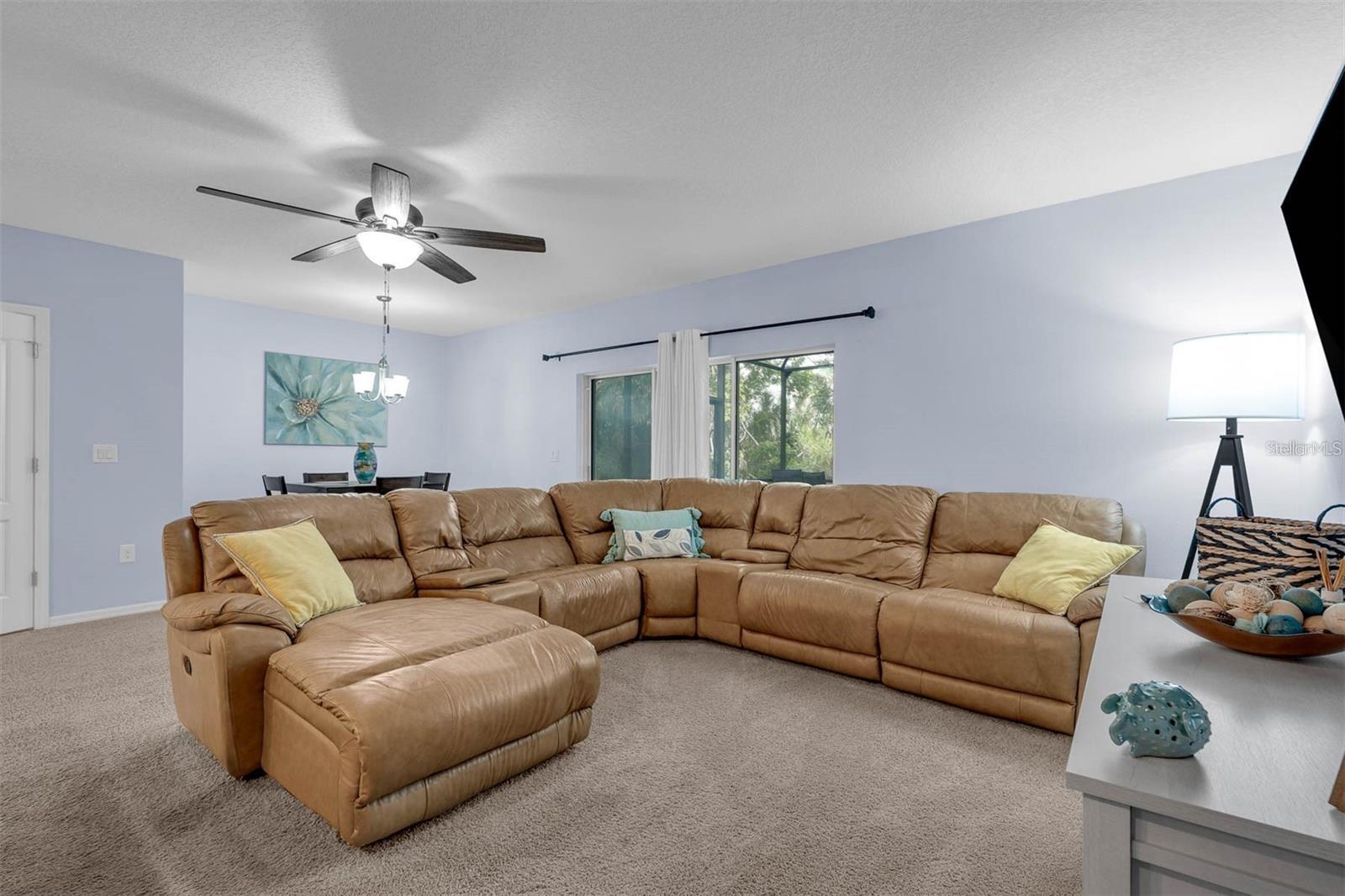 Image 11 of 37 For 1615 Primo Court
