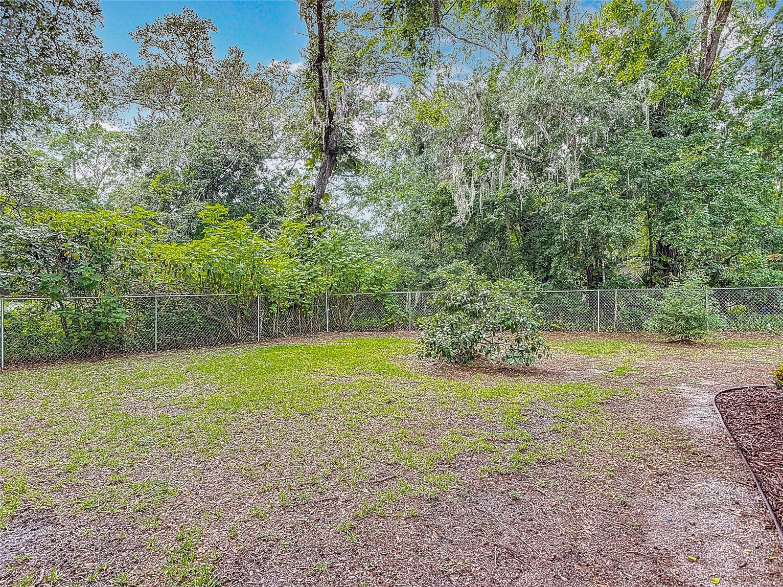 Image 20 of 23 For 2628 Vista Palm Drive