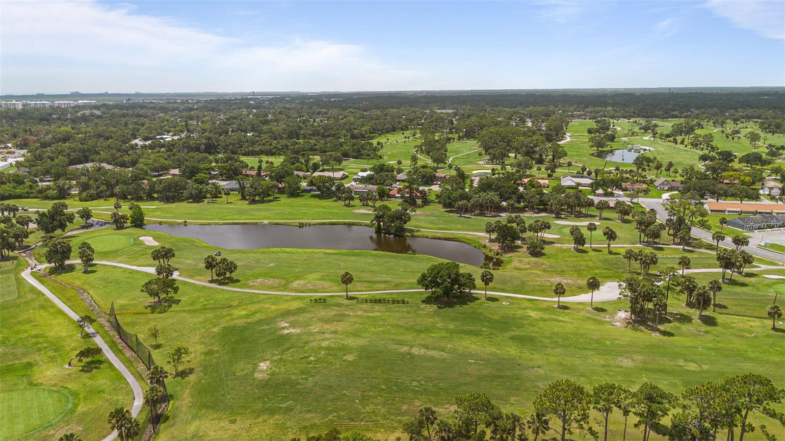 Image 31 of 33 For 223 Golf Club Drive