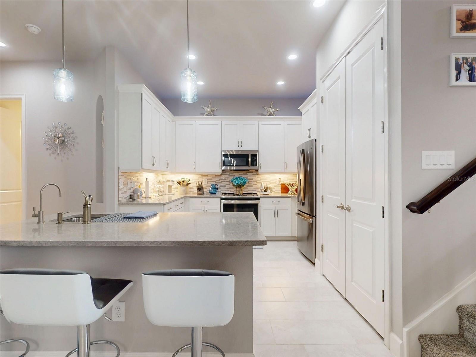 Image 11 of 100 For 6307 Hanfield Drive