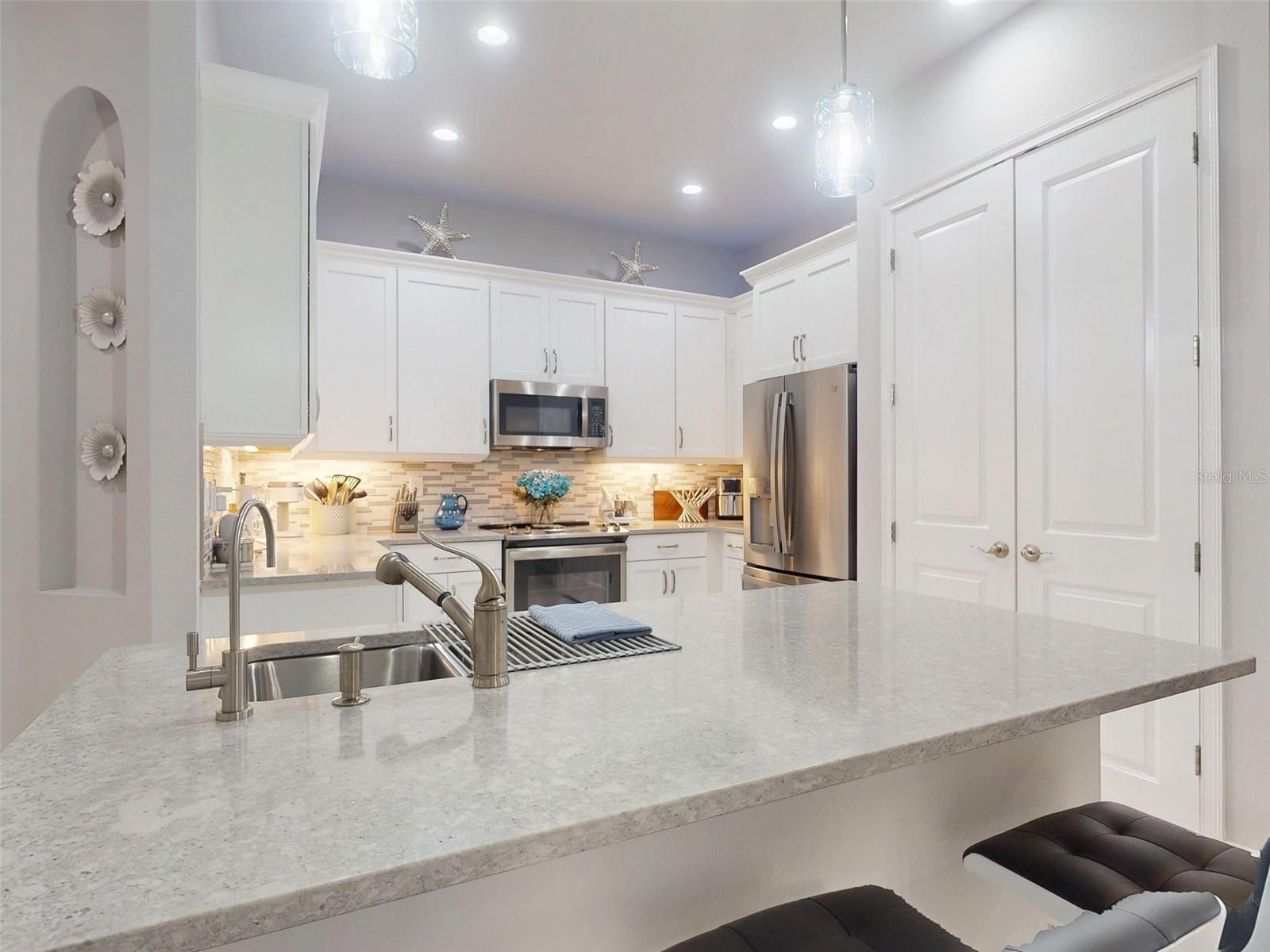 Image 12 of 100 For 6307 Hanfield Drive
