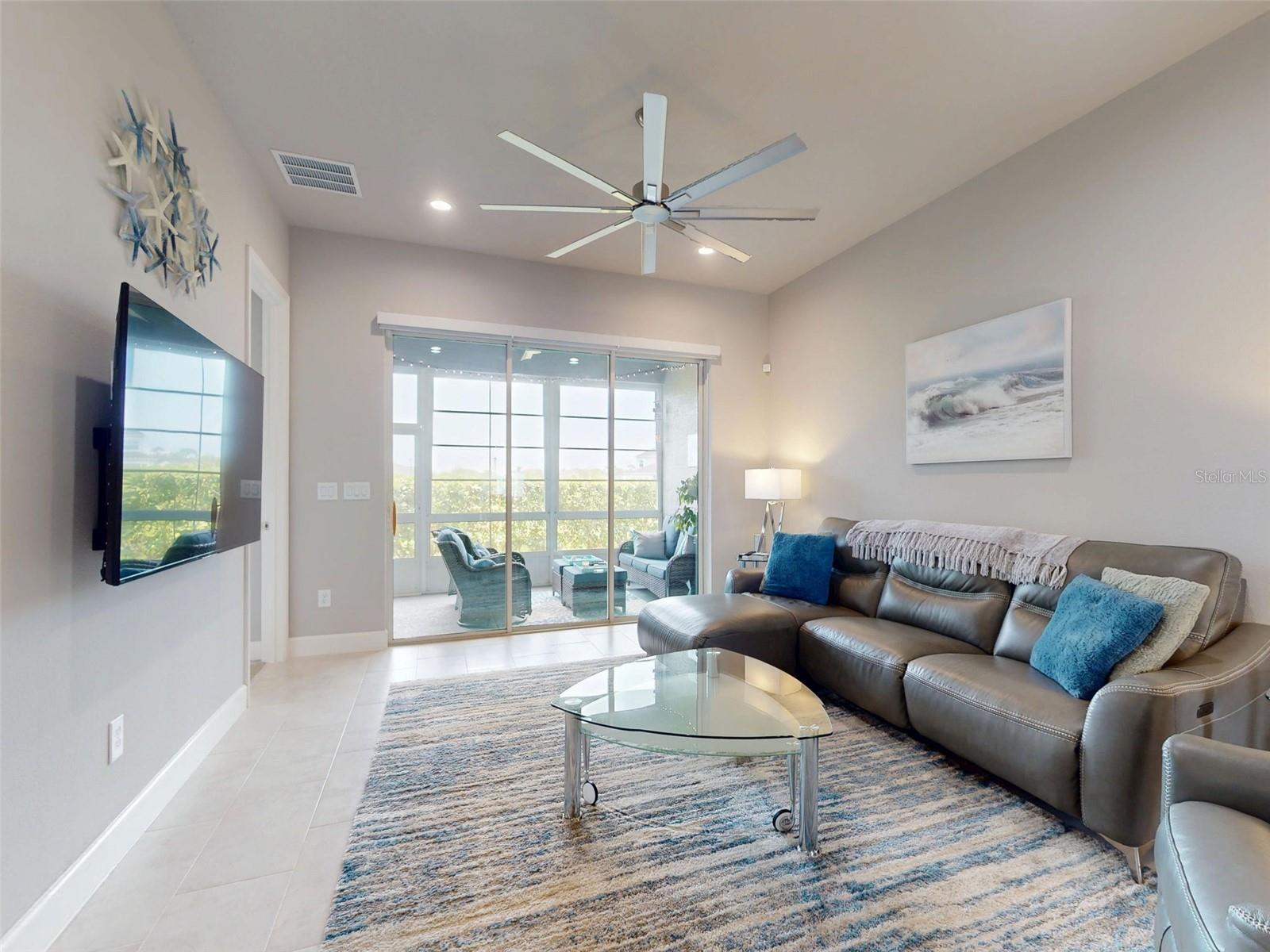 Image 8 of 100 For 6307 Hanfield Drive
