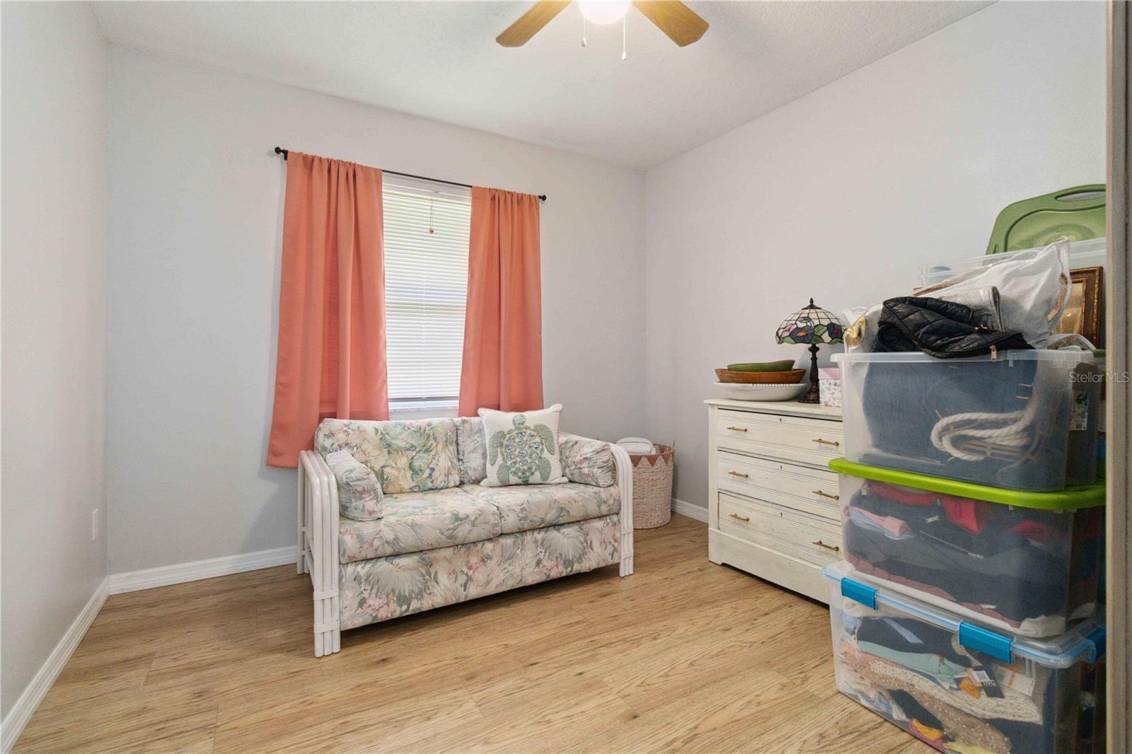 Image 14 of 27 For 1920 Travelers Palm Drive