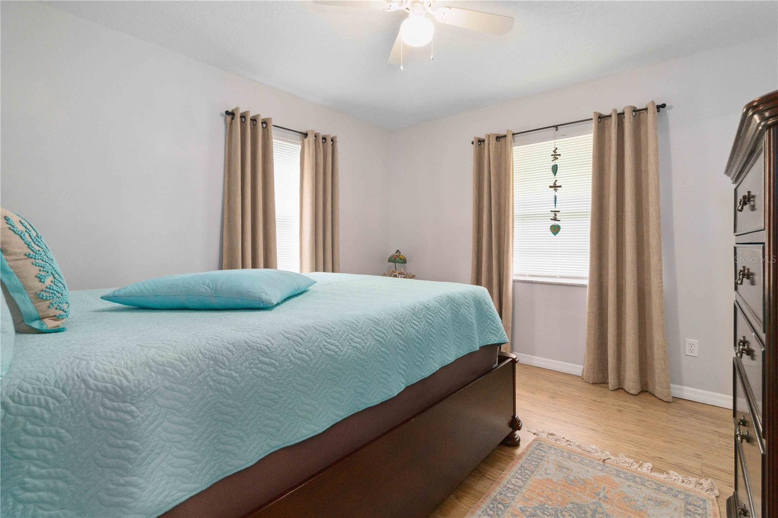 Image 15 of 27 For 1920 Travelers Palm Drive