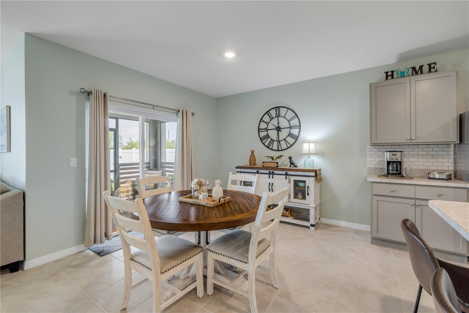 Image 14 of 35 For 2733 Neverland Drive