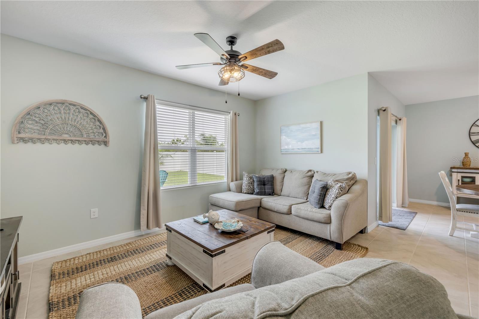 Image 16 of 35 For 2733 Neverland Drive