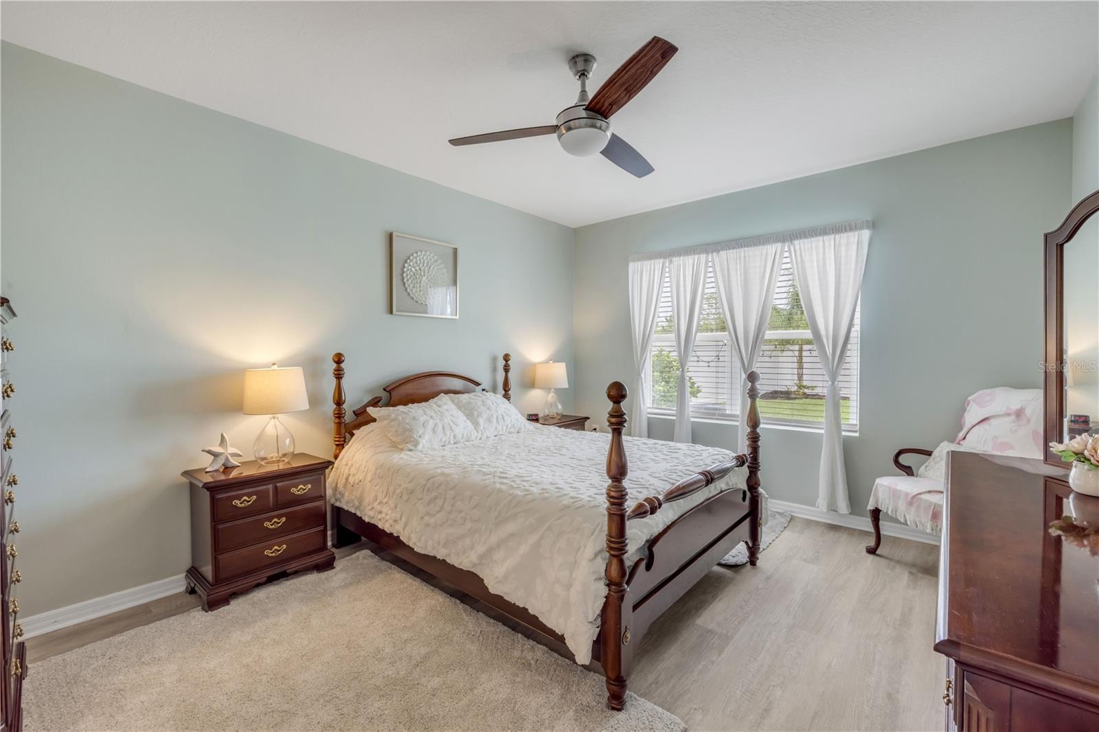 Image 29 of 35 For 2733 Neverland Drive