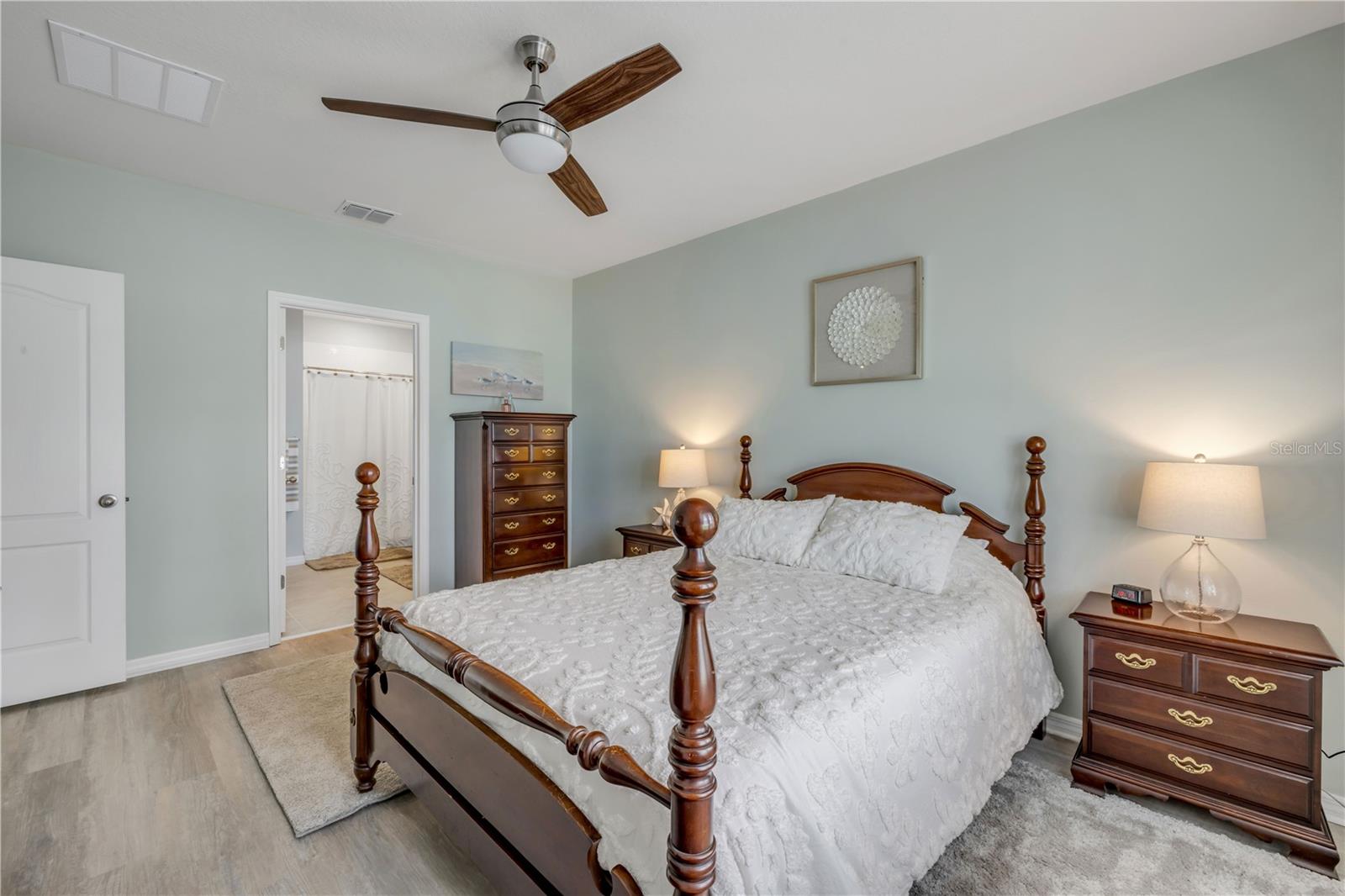 Image 30 of 35 For 2733 Neverland Drive