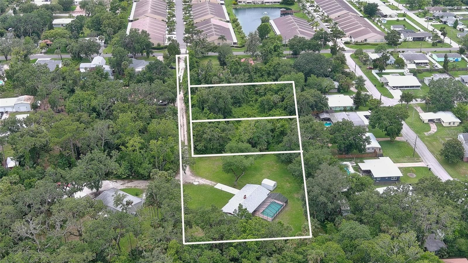 Image 43 of 71 For 585 Corbin Park Road