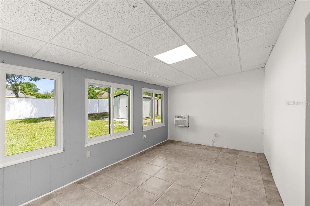 Image 11 of 41 For 680 Buford Avenue