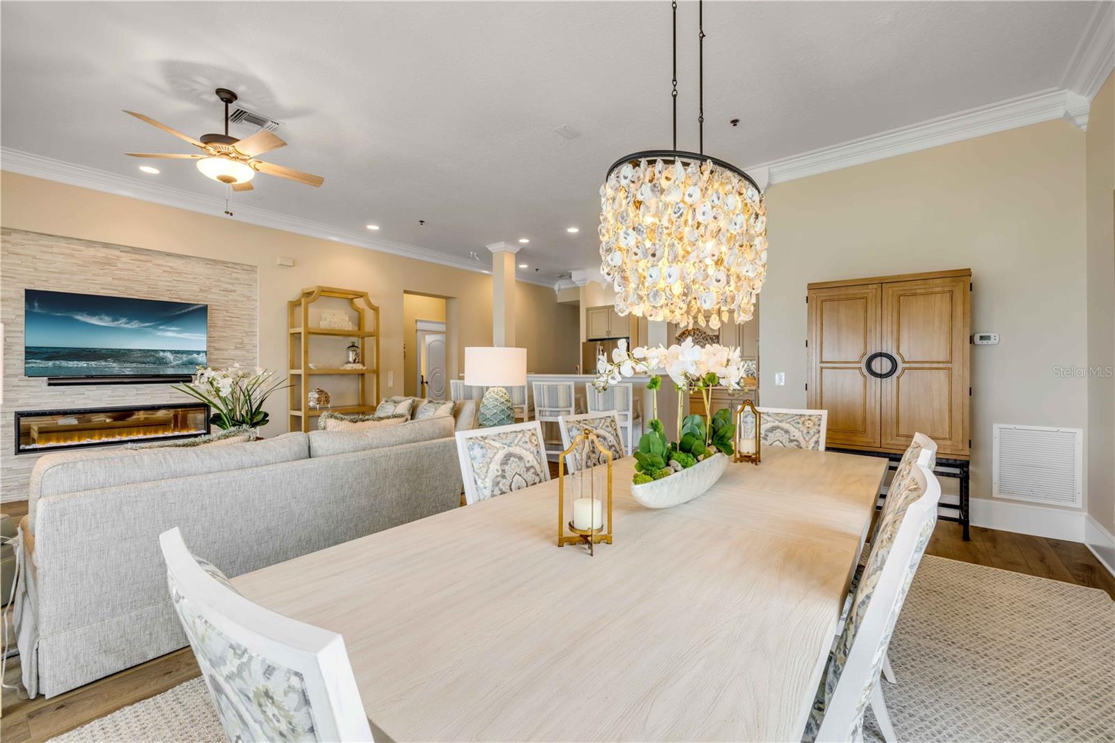 Image 20 of 68 For 423 Atlantic Avenue 301