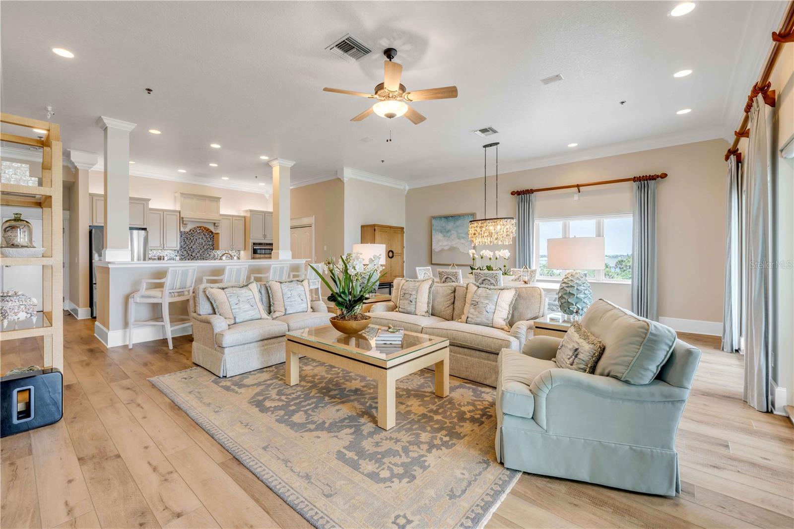 Image 21 of 68 For 423 Atlantic Avenue 301