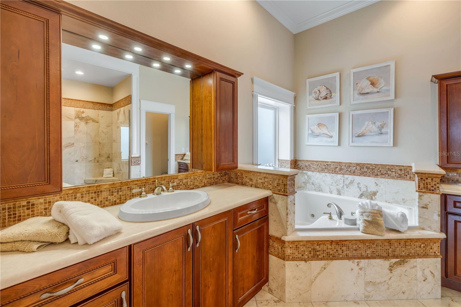 Image 37 of 68 For 423 Atlantic Avenue 301