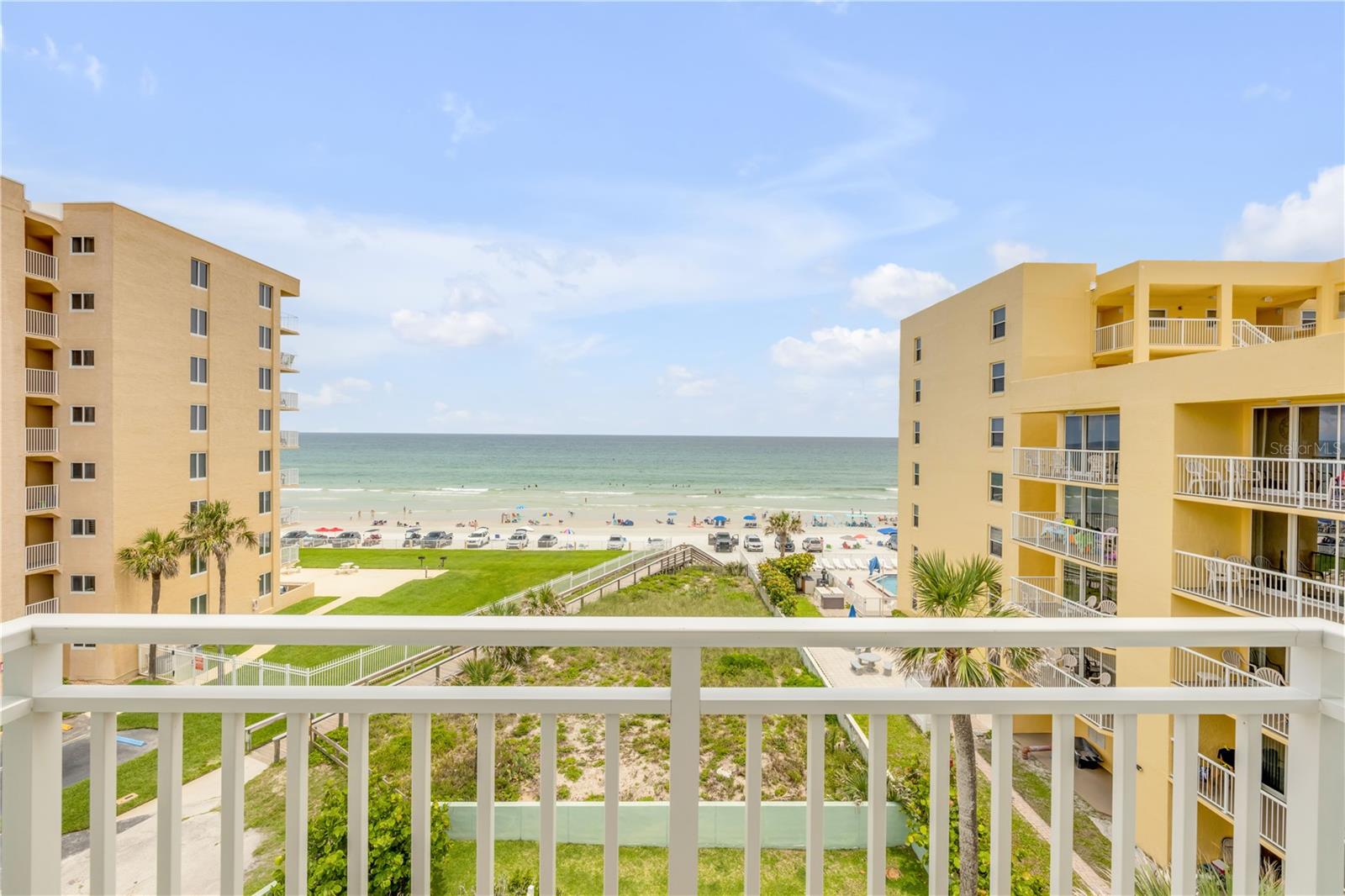 Image 47 of 68 For 423 Atlantic Avenue 301