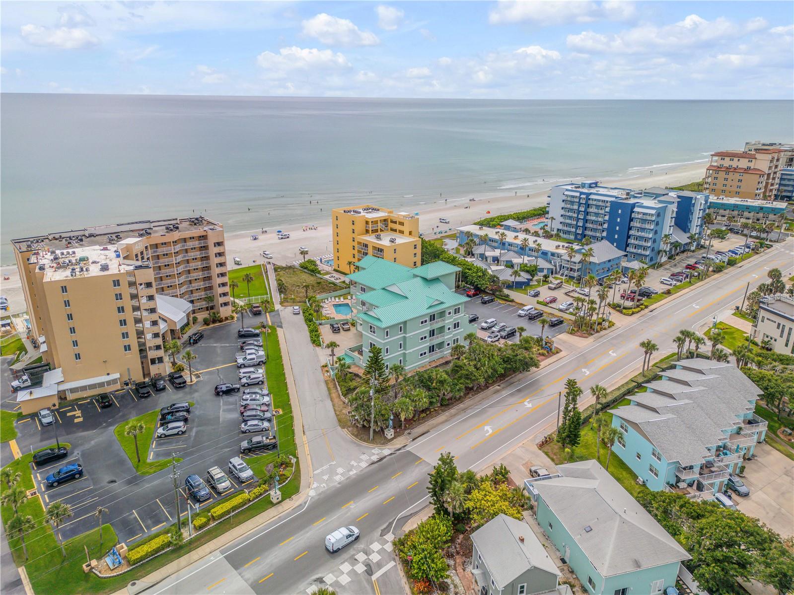 Image 62 of 68 For 423 Atlantic Avenue 301