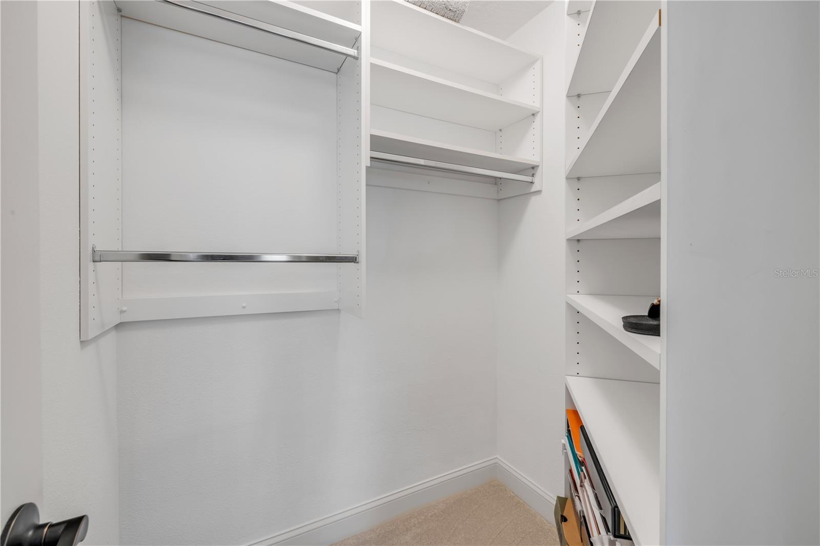 Image 22 of 30 For 620 Middlebury Loop