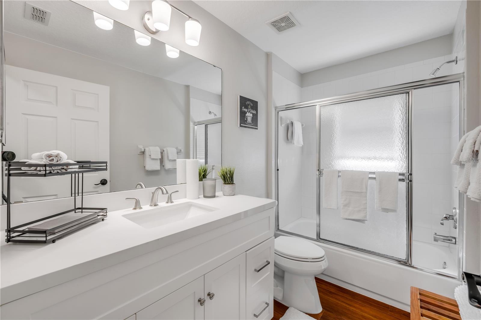 Image 26 of 30 For 620 Middlebury Loop