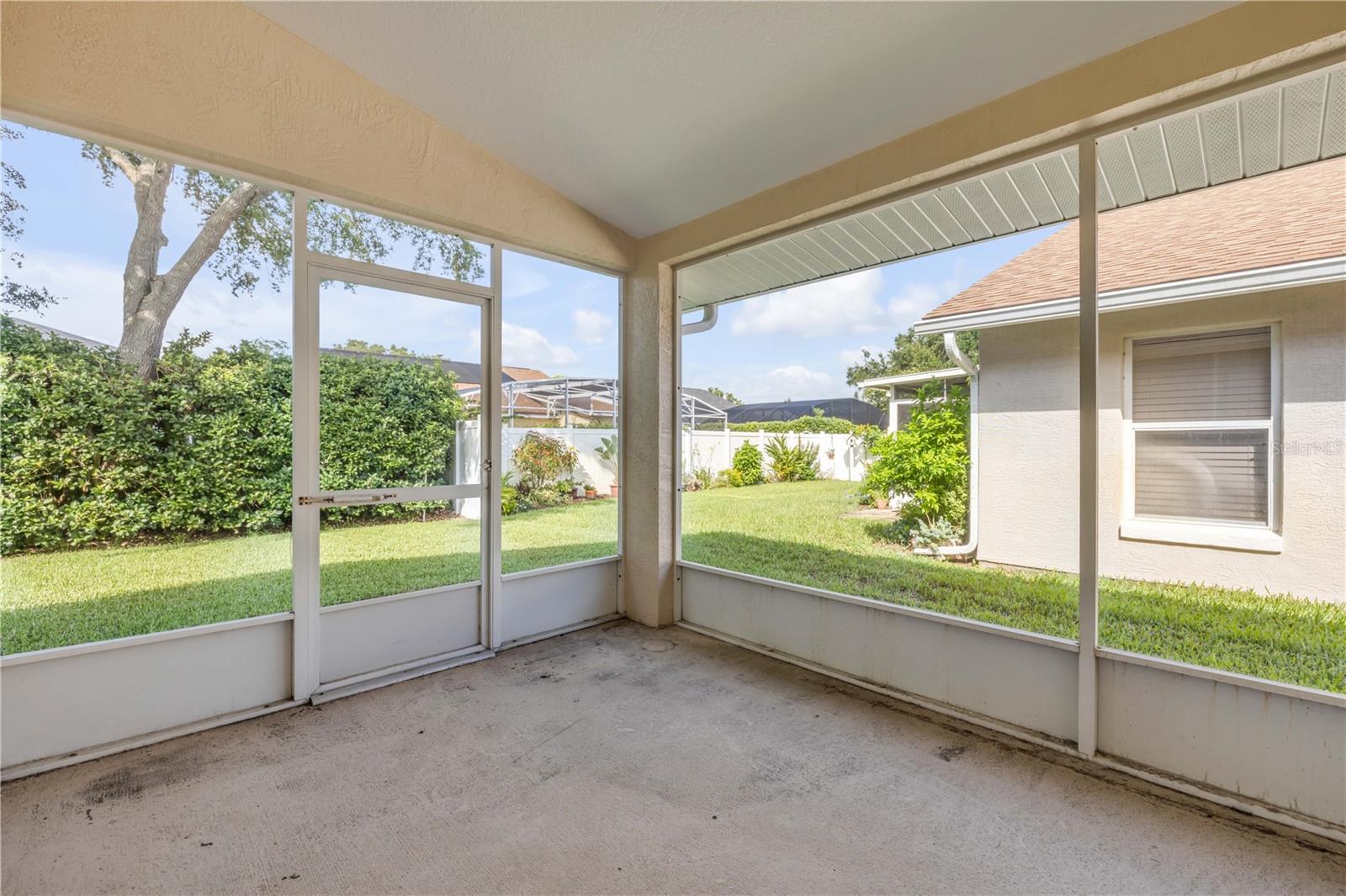 Image 29 of 30 For 620 Middlebury Loop