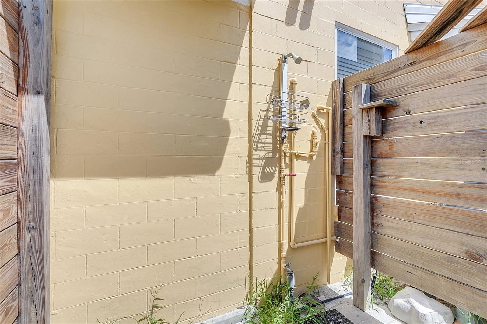 Image 34 of 45 For 2101 Hill Street