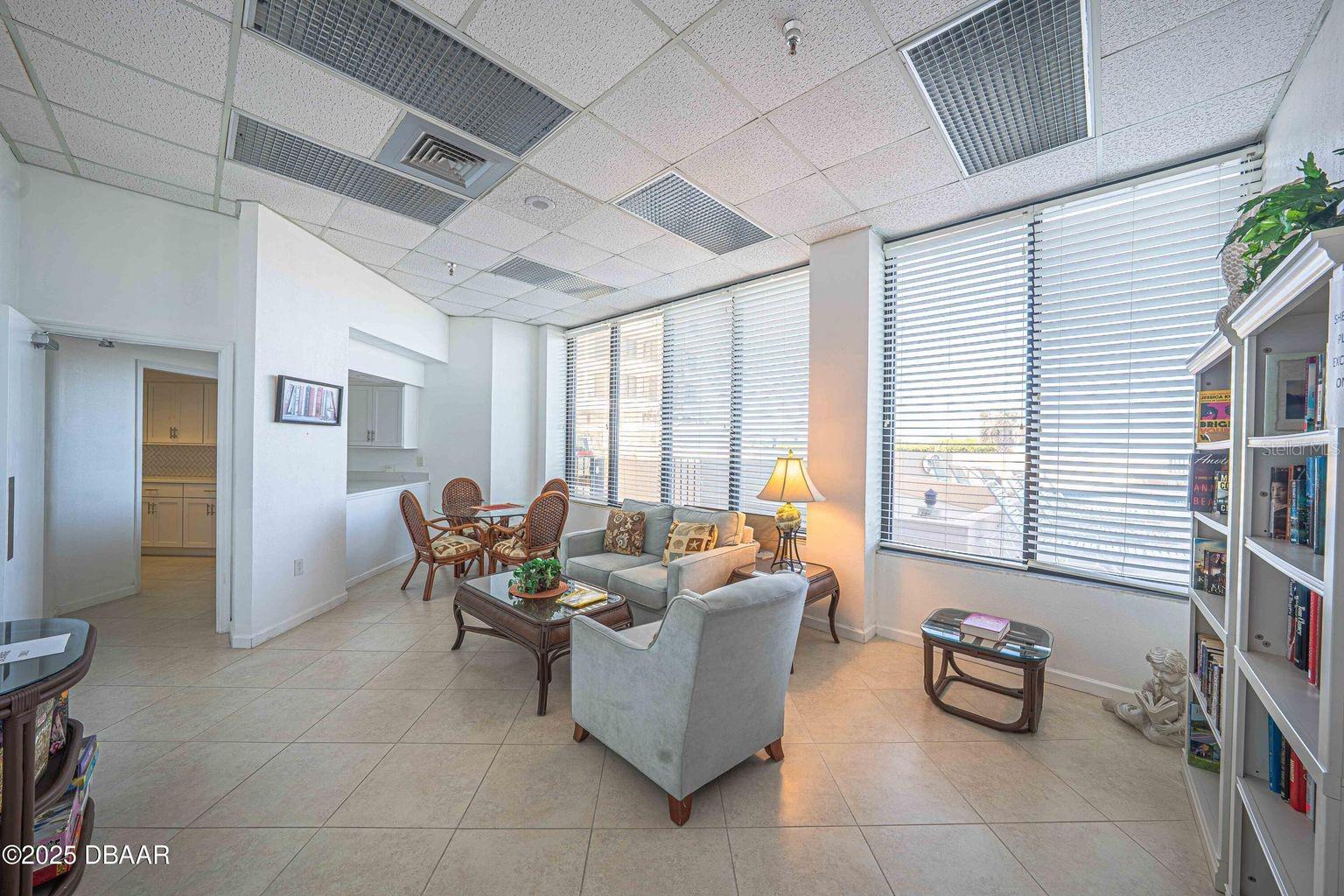 Image 30 of 36 For 3023 Atlantic Avenue 8010