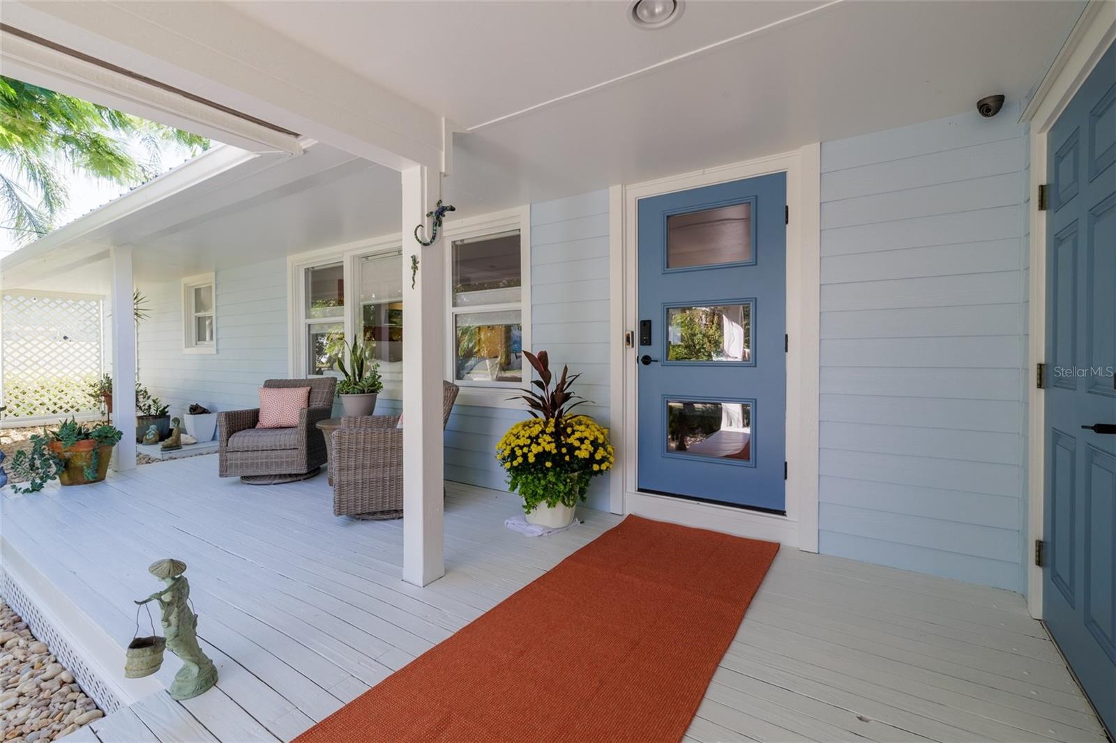 Image 11 of 68 For 506 Yupon Avenue