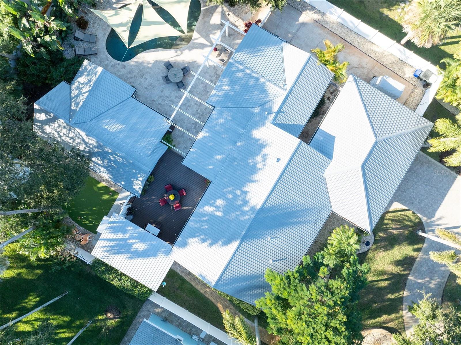 Image 2 of 68 For 506 Yupon Avenue