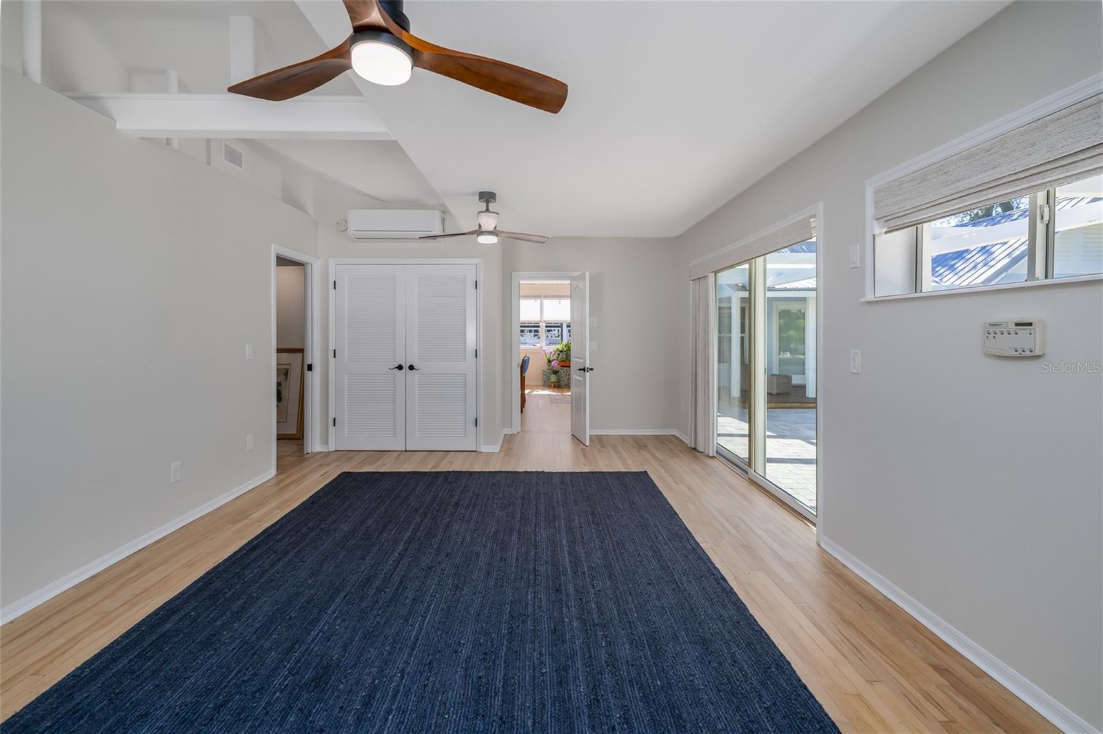 Image 29 of 68 For 506 Yupon Avenue