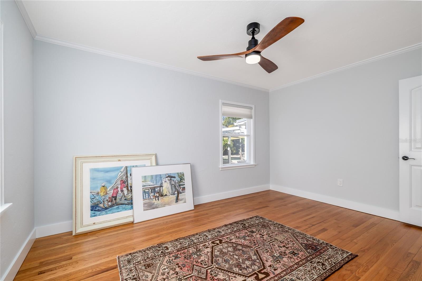 Image 32 of 68 For 506 Yupon Avenue