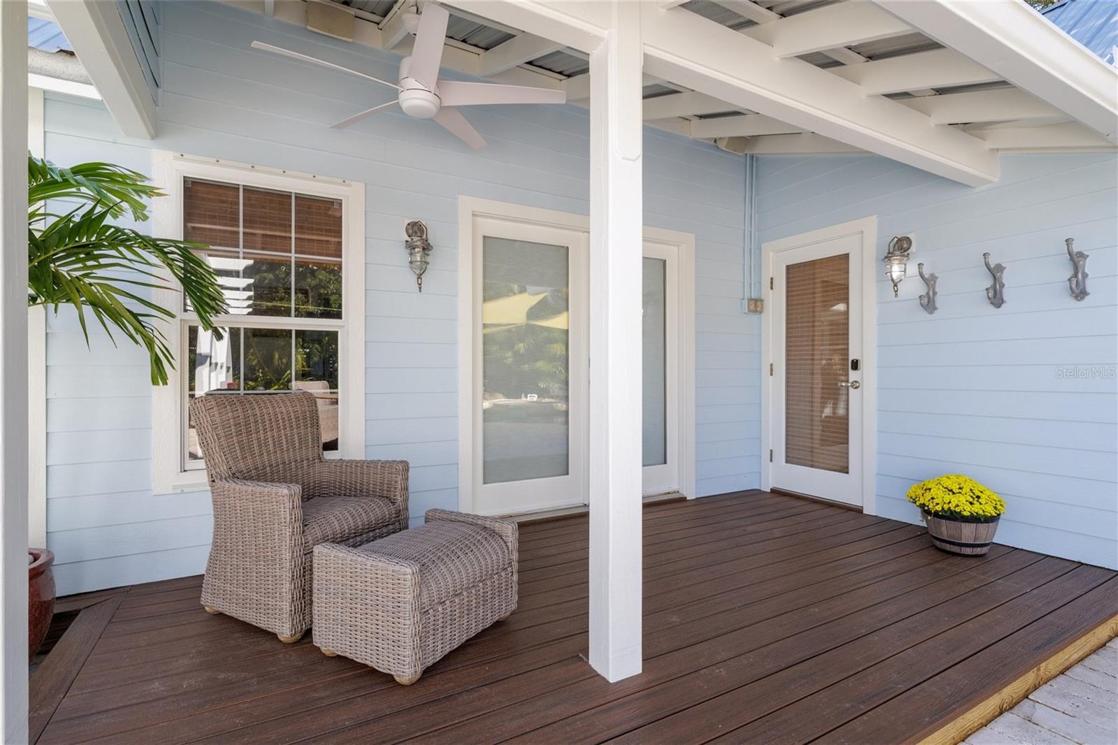 Image 37 of 68 For 506 Yupon Avenue