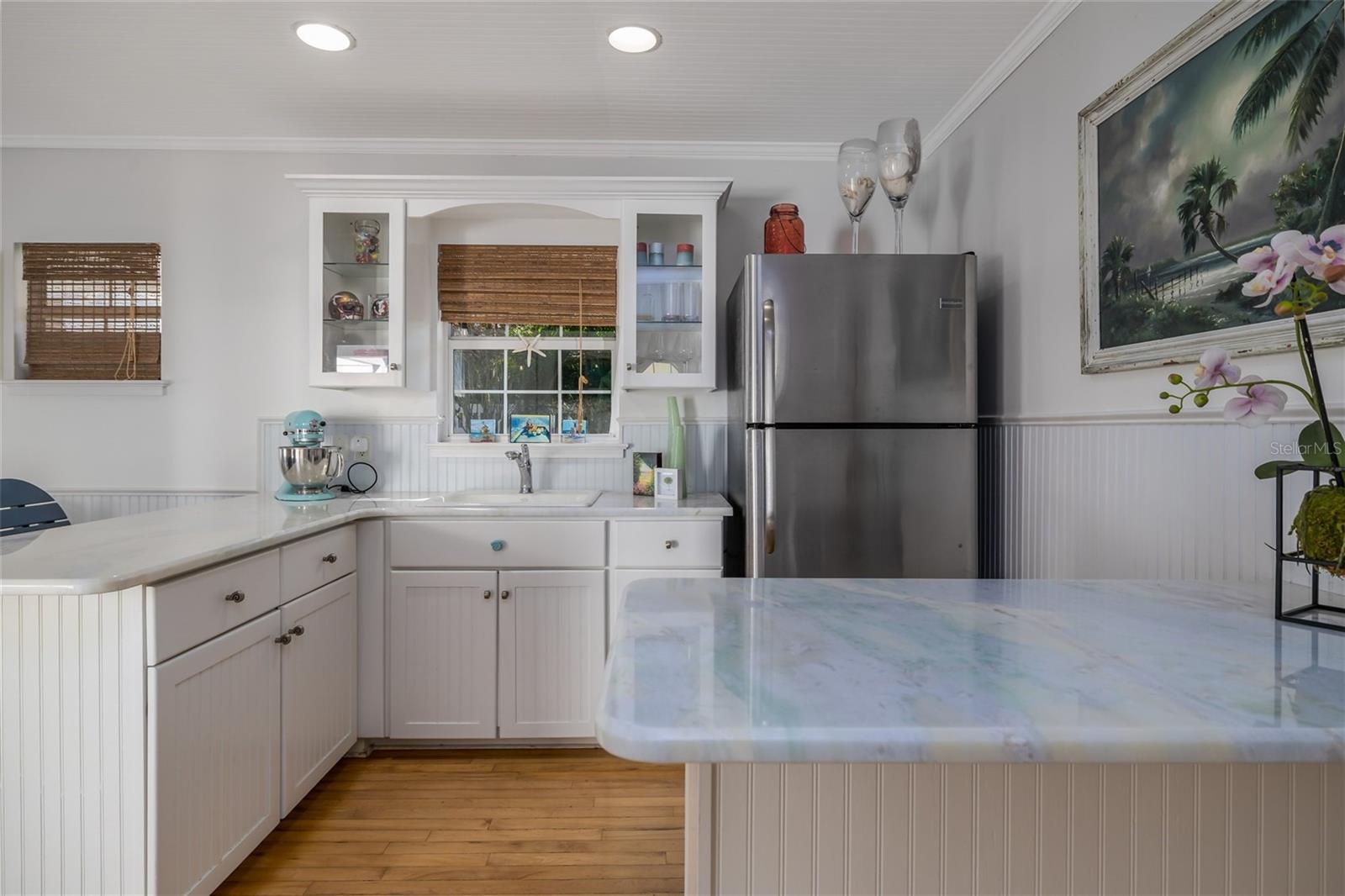 Image 42 of 68 For 506 Yupon Avenue