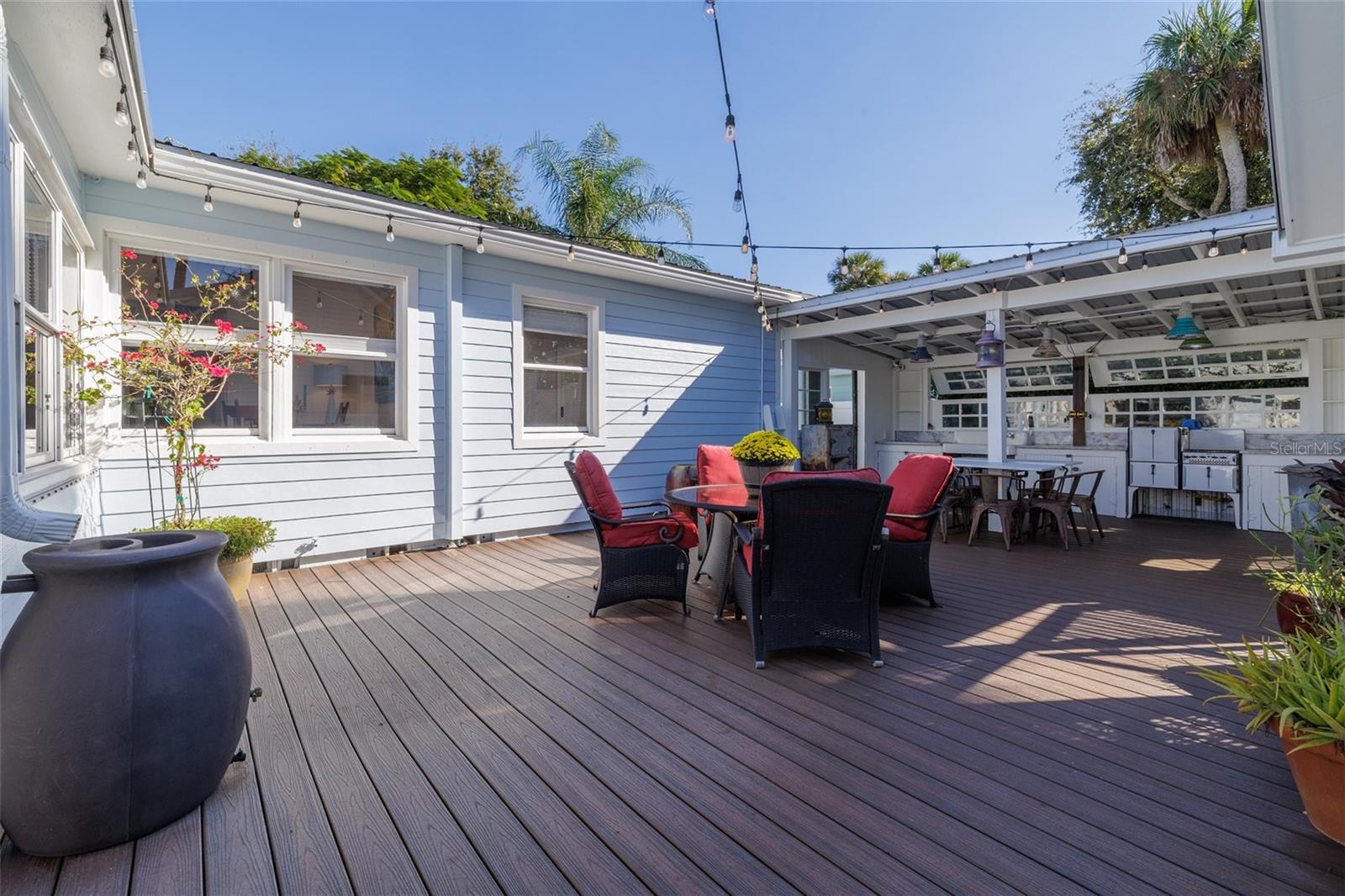 Image 48 of 68 For 506 Yupon Avenue