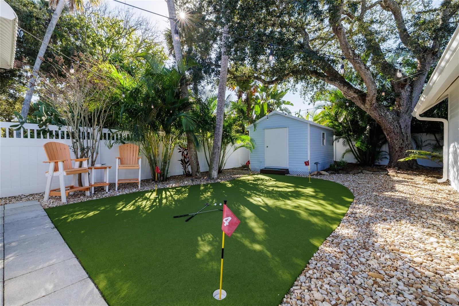 Image 54 of 68 For 506 Yupon Avenue