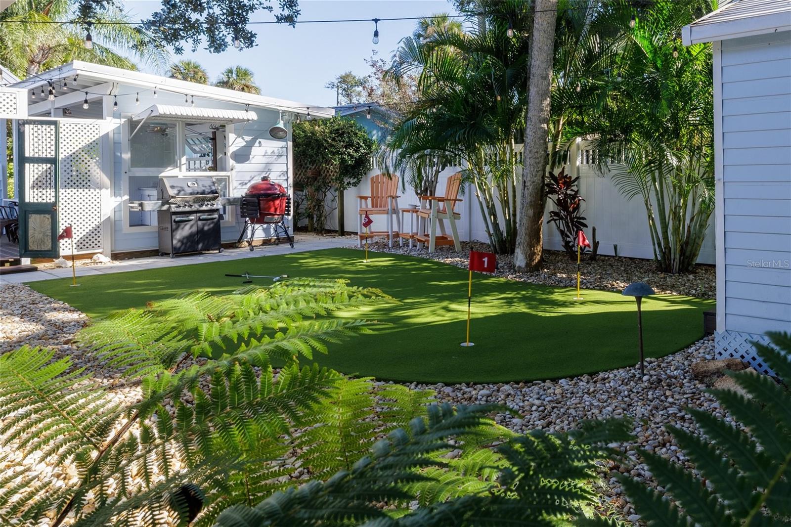 Image 55 of 68 For 506 Yupon Avenue