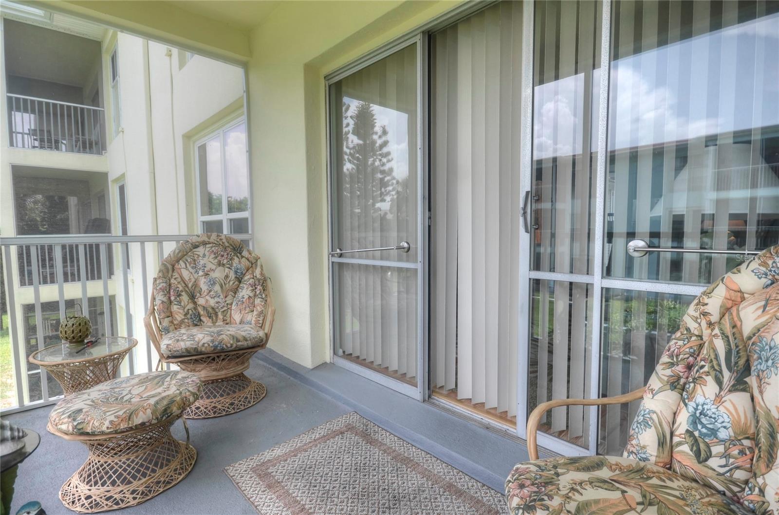 Image 14 of 26 For 717 Beach Street 207c