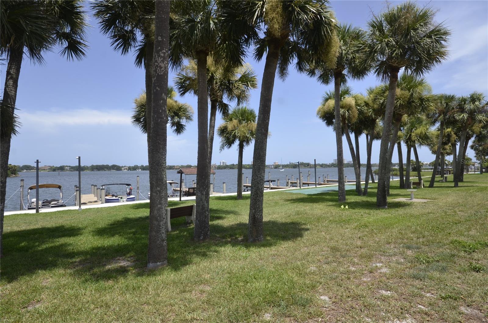 Image 16 of 26 For 717 Beach Street 207c