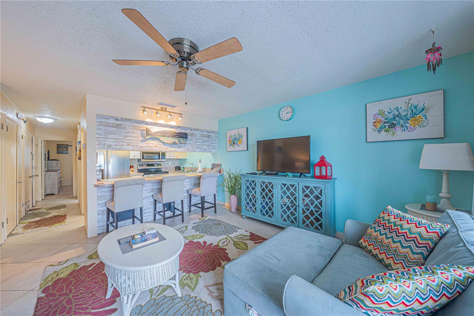 Image 4 of 23 For 3615 Atlantic Avenue 211