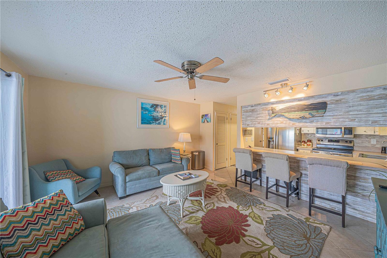 Image 5 of 23 For 3615 Atlantic Avenue 211