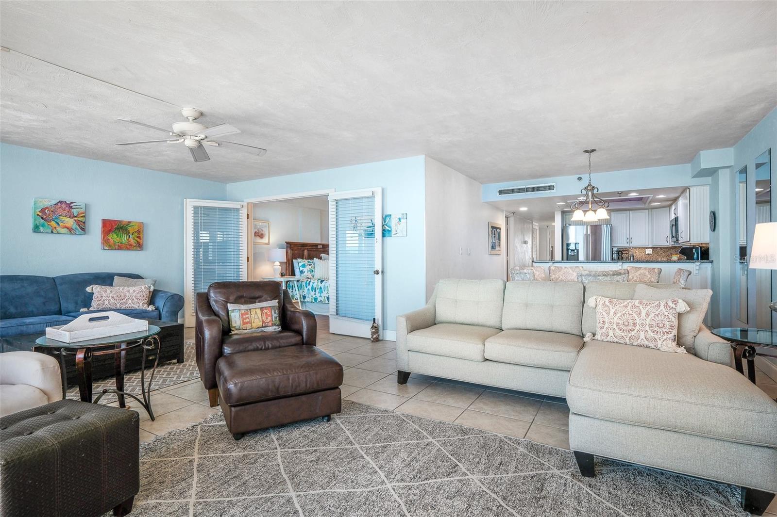 Image 7 of 20 For 4139 Atlantic Avenue B508