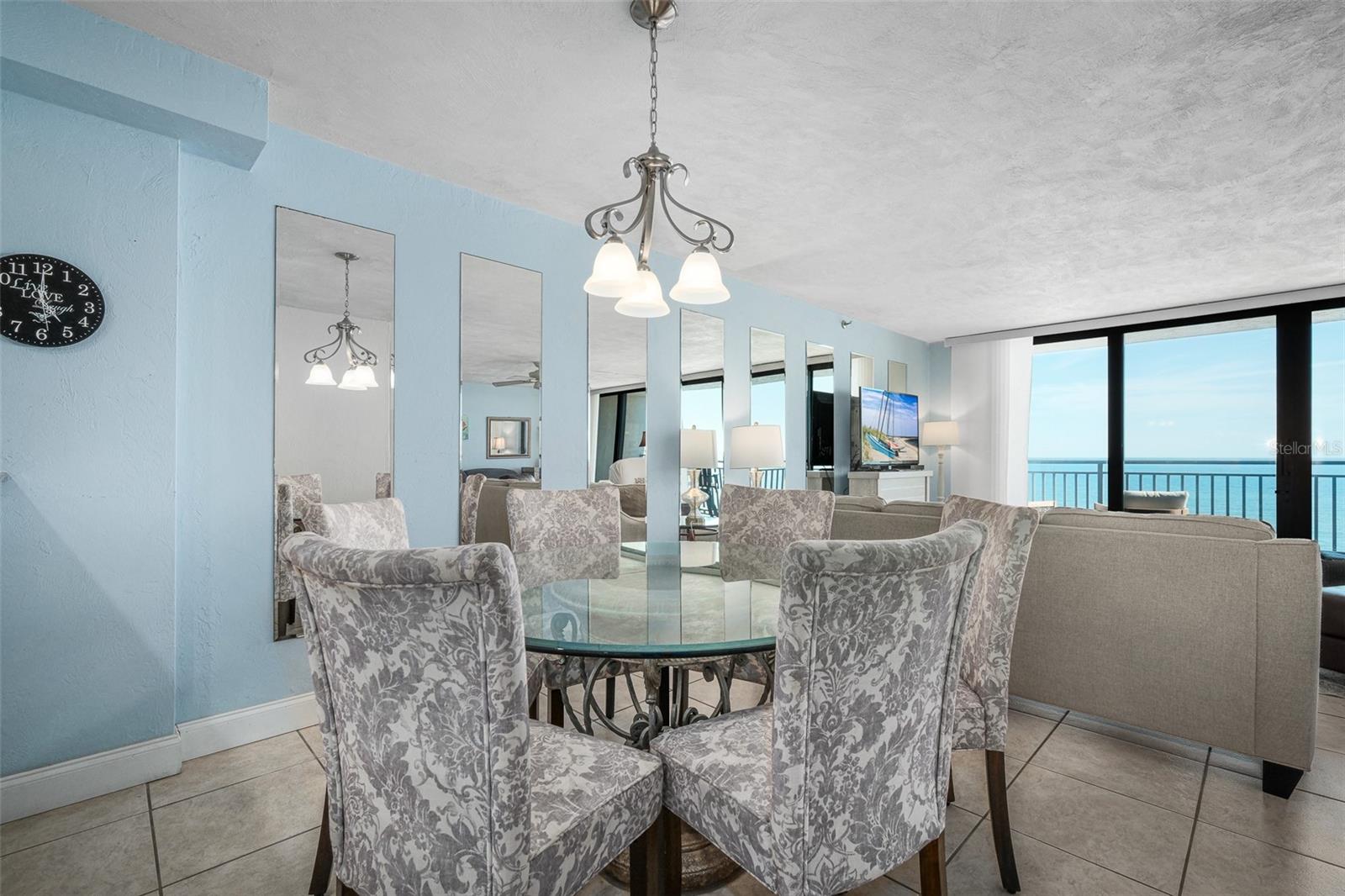 Image 9 of 20 For 4139 Atlantic Avenue B508