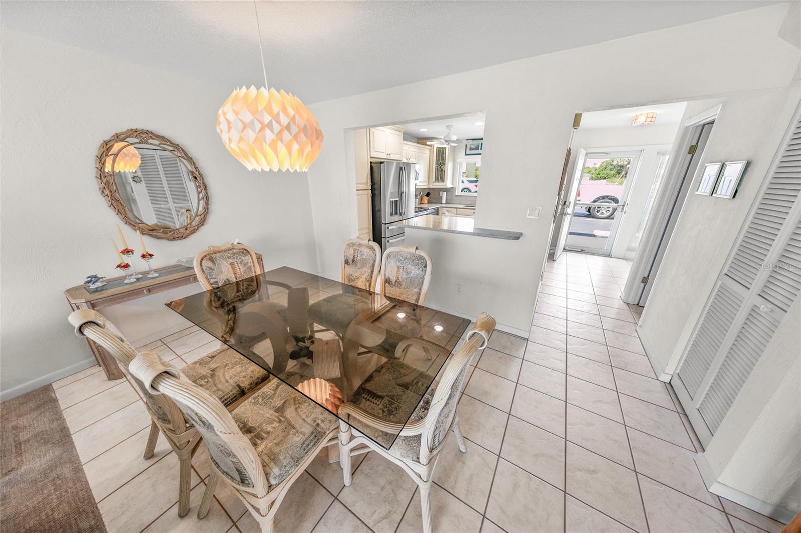 Image 9 of 55 For 4777 Atlantic Avenue B2