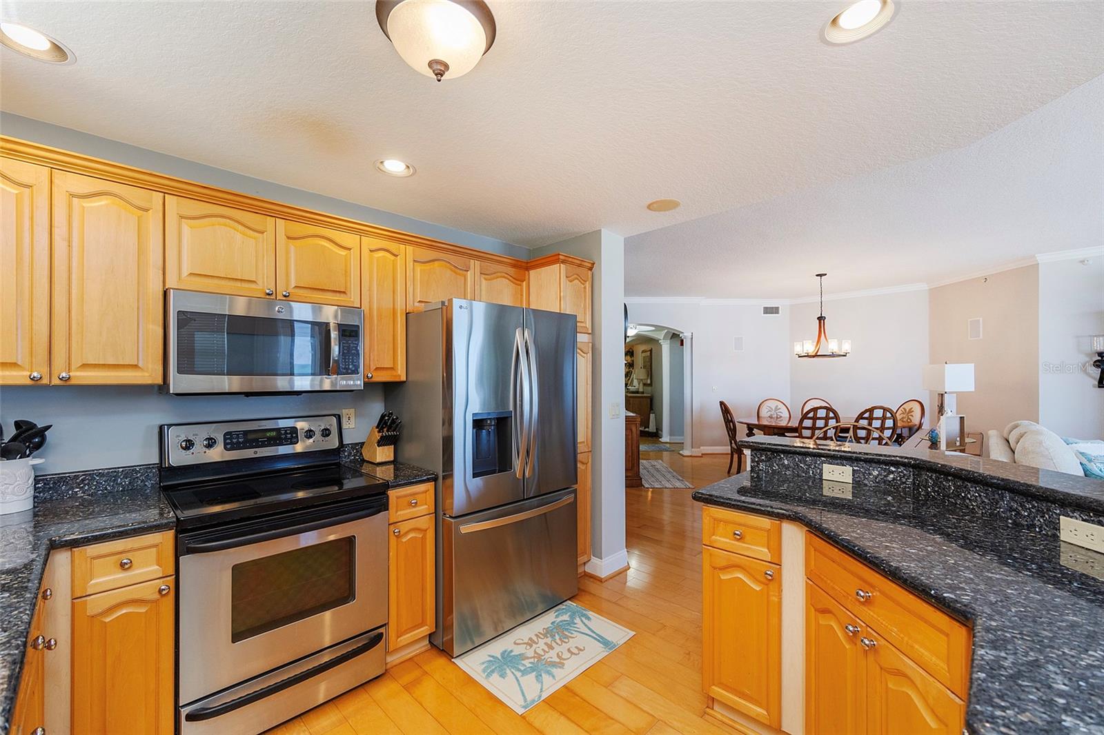 Image 41 of 61 For 2300 Atlantic Avenue 203