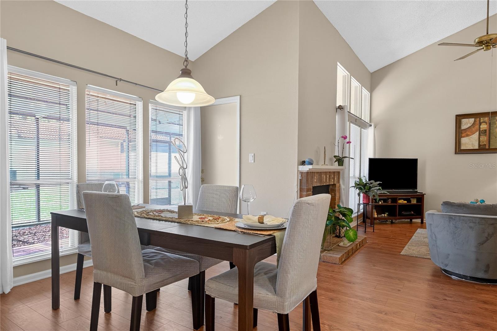 Image 35 of 62 For 258 Sabal Palm Place 22