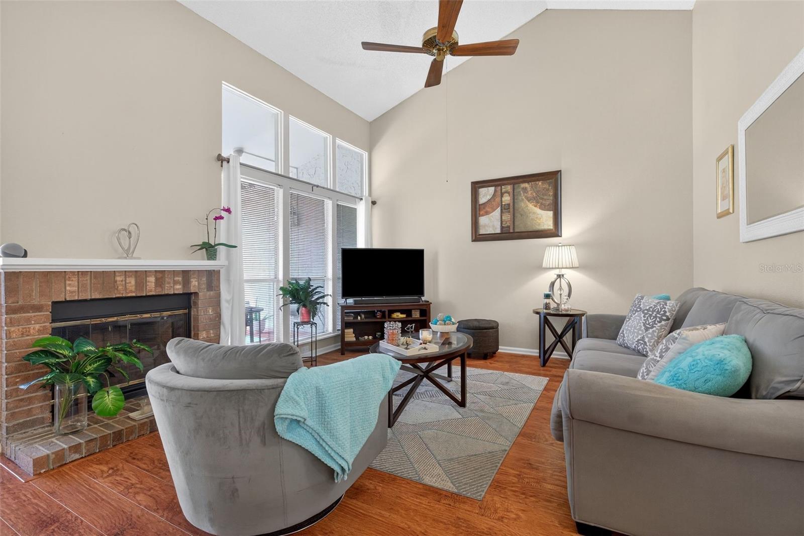 Image 38 of 62 For 258 Sabal Palm Place 22