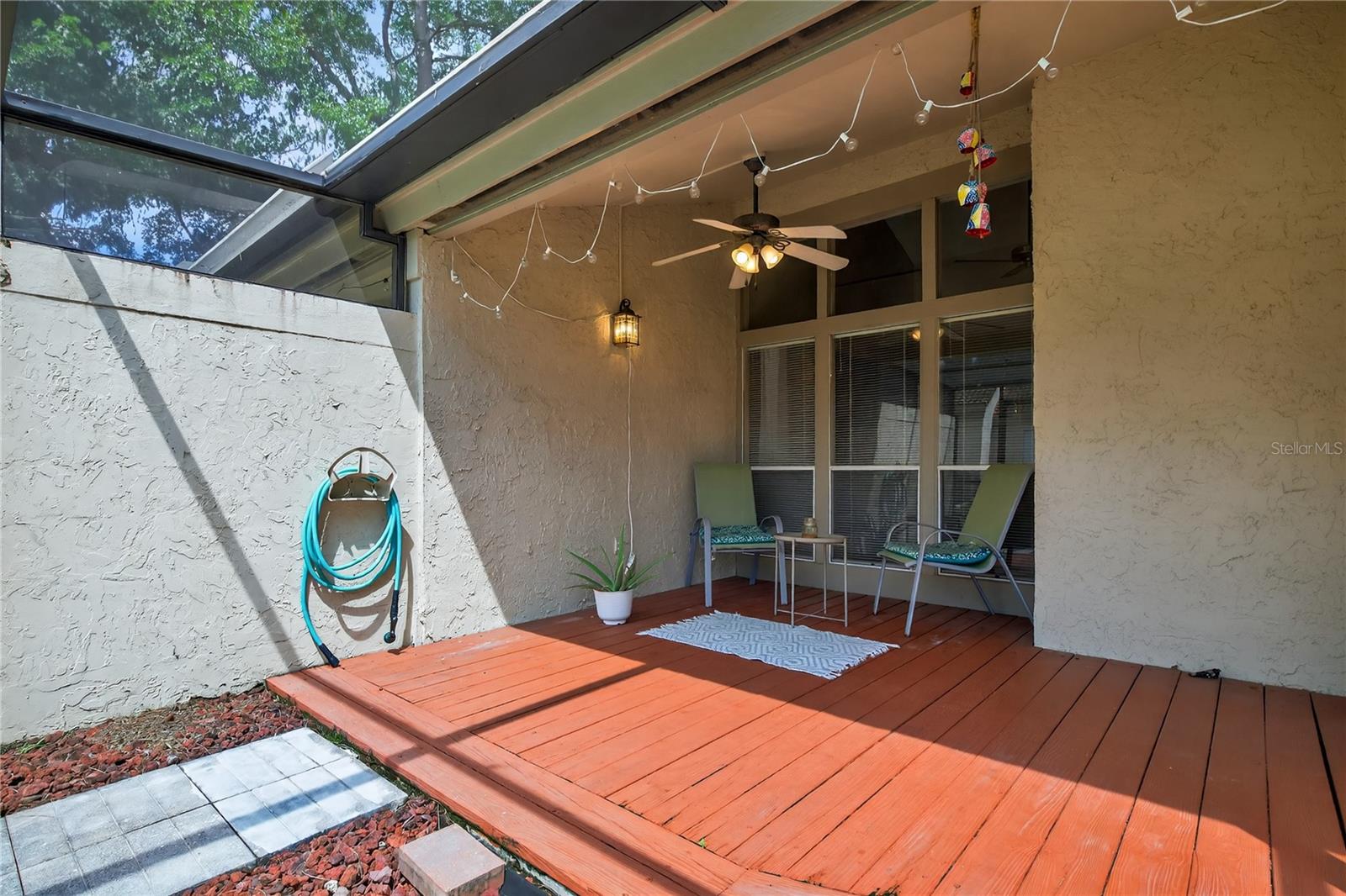 Image 6 of 62 For 258 Sabal Palm Place 22