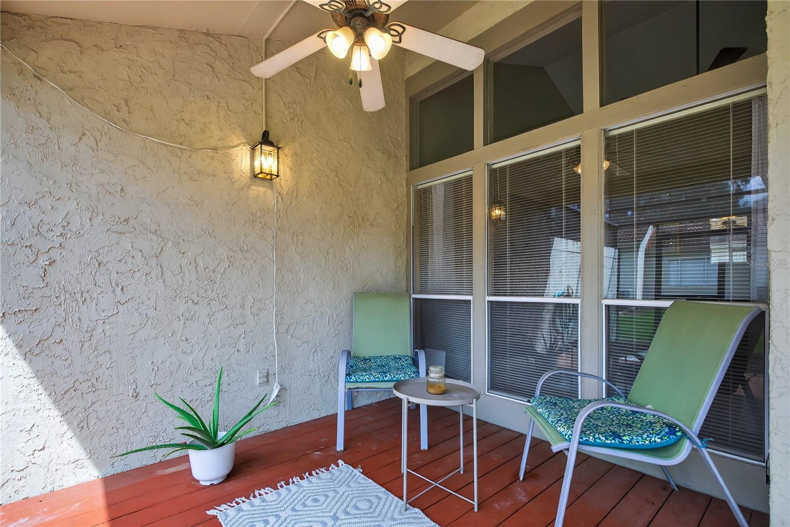 Image 7 of 62 For 258 Sabal Palm Place 22