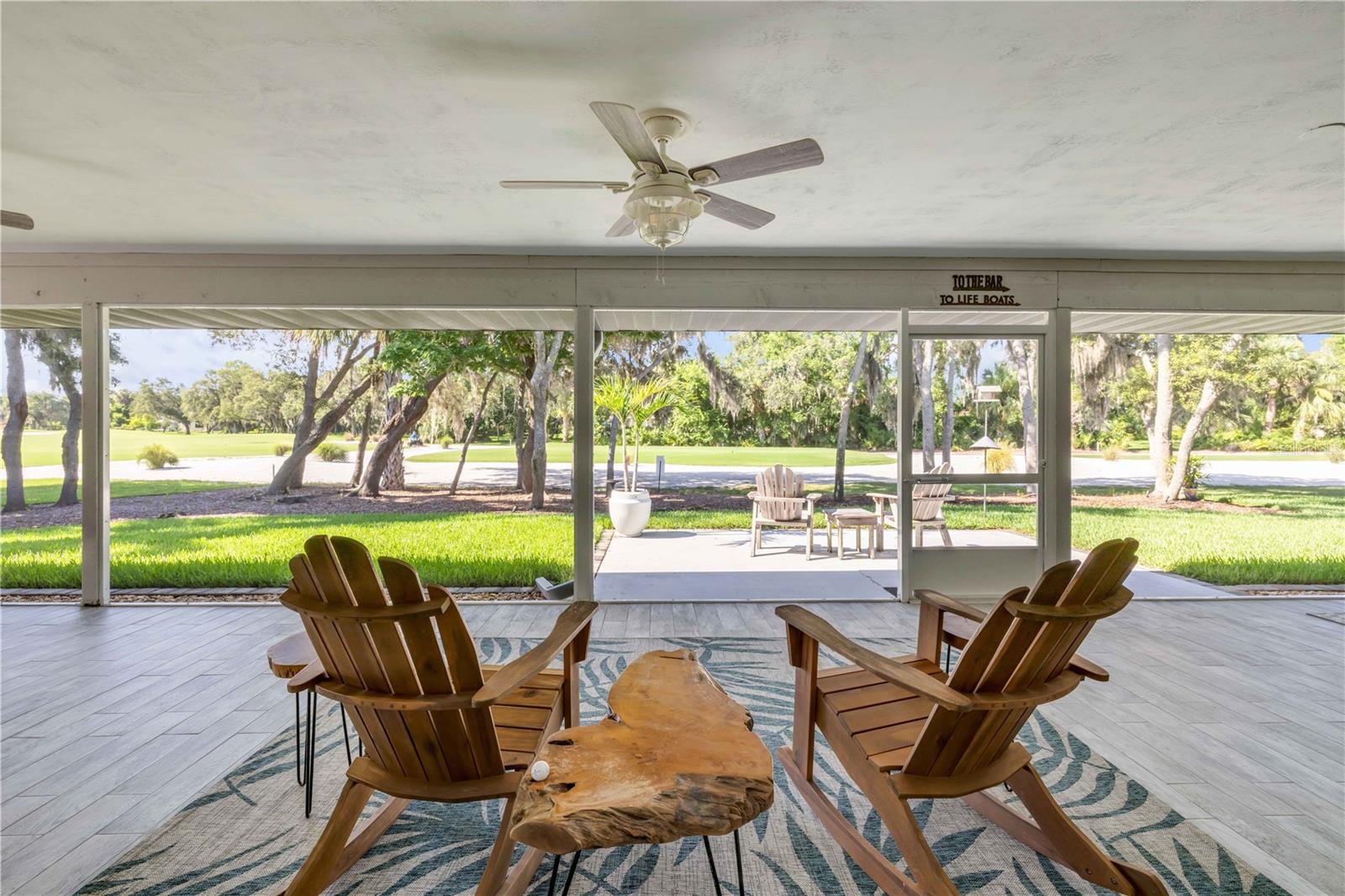 Image 4 of 98 For 544 Bottlebrush Court