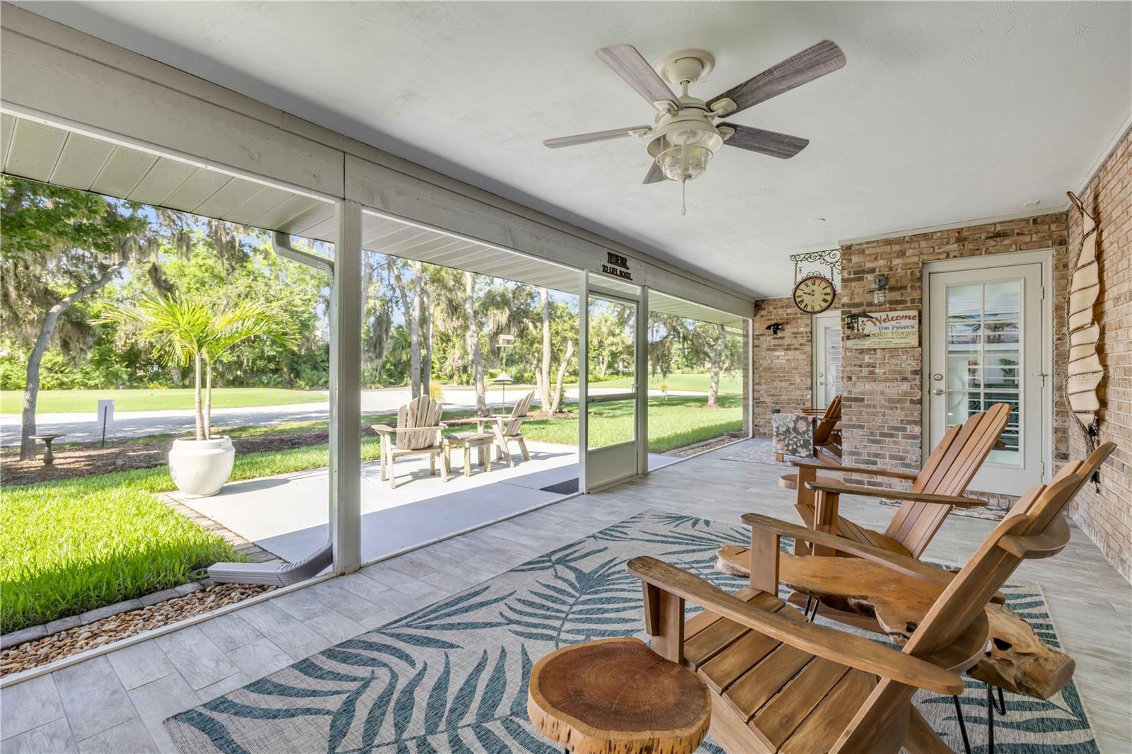 Image 65 of 98 For 544 Bottlebrush Court