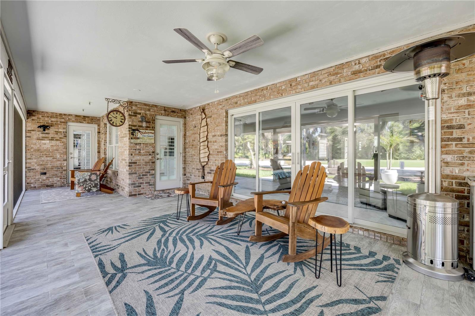 Image 66 of 98 For 544 Bottlebrush Court