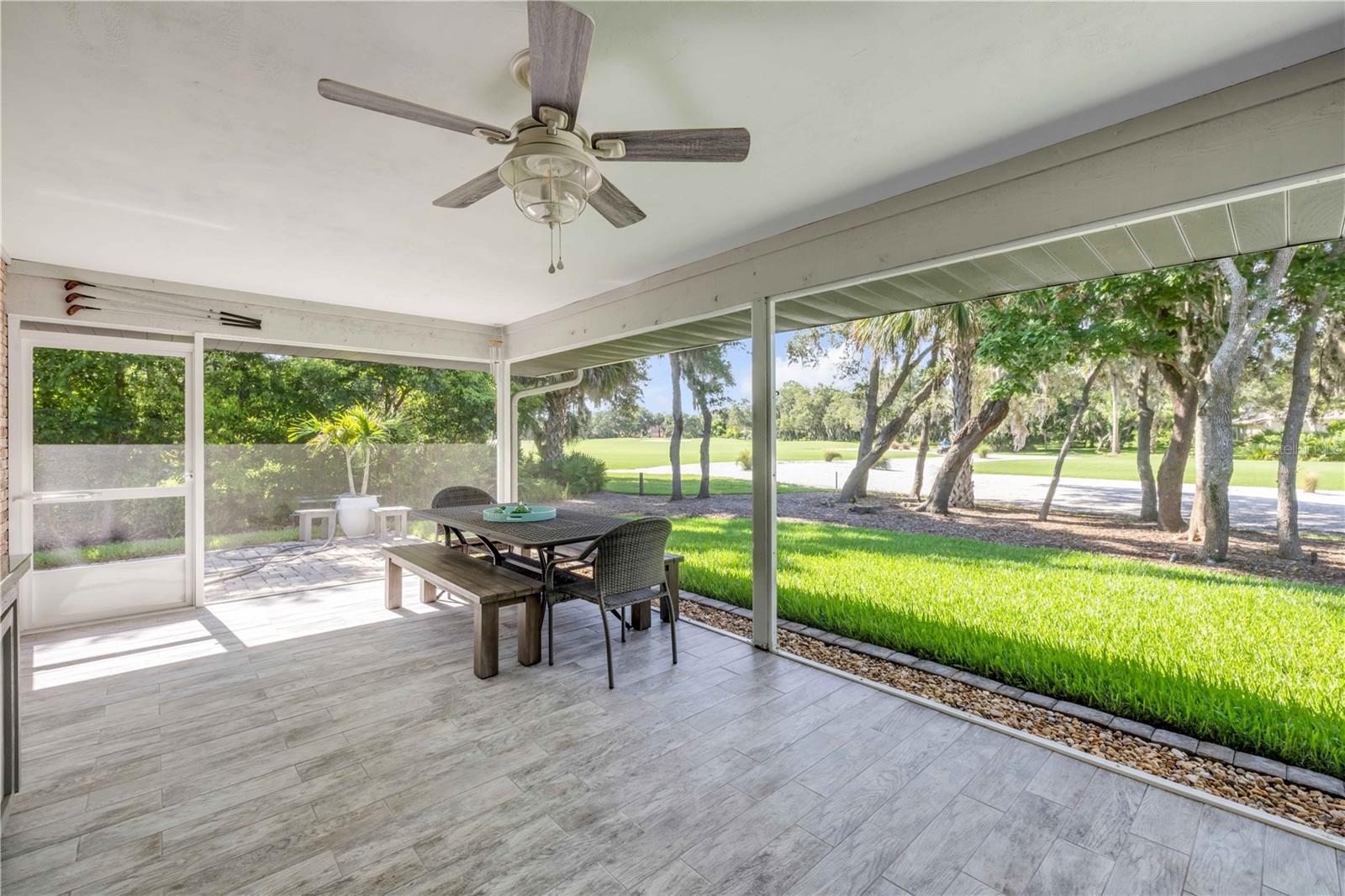 Image 69 of 98 For 544 Bottlebrush Court